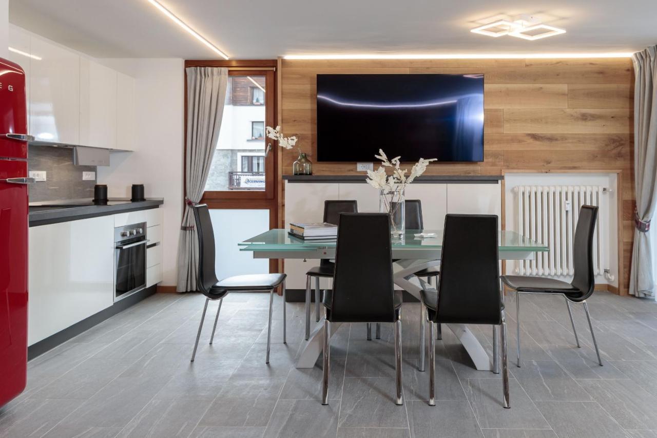 Hellochalet - The One - Garage, Bootdryer, Home Theatre With Subwoofer, Netflix, Hydromassage Turkish Bath Breuil-Cervinia Exterior photo
