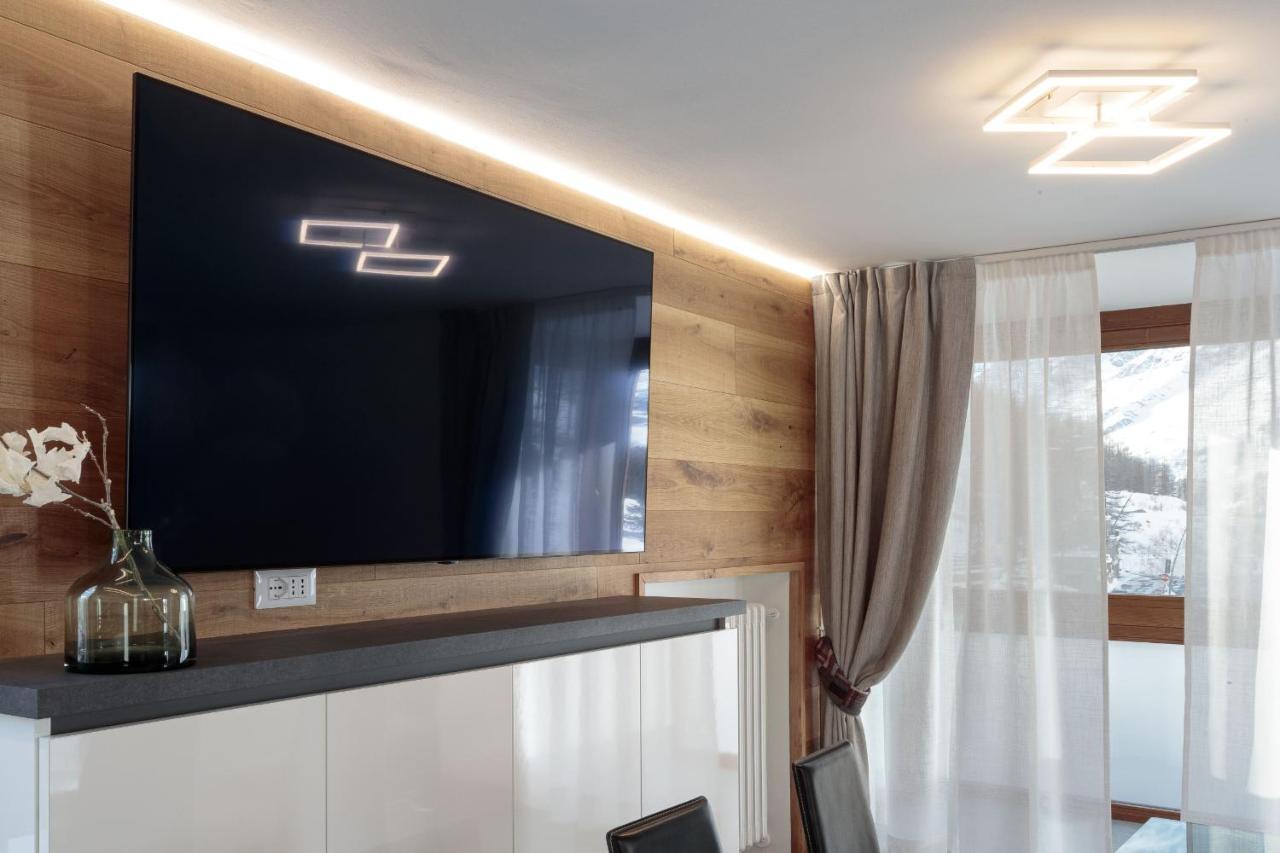 Hellochalet - The One - Garage, Bootdryer, Home Theatre With Subwoofer, Netflix, Hydromassage Turkish Bath Breuil-Cervinia Exterior photo